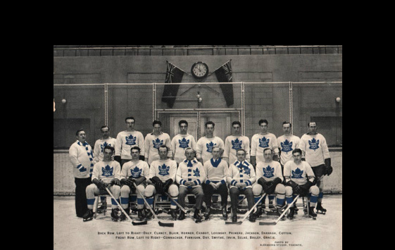 Toronto Maple Leafs 1931-32 jersey artwork, This is a highl…